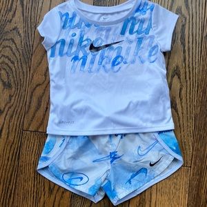 Nike Matching Set